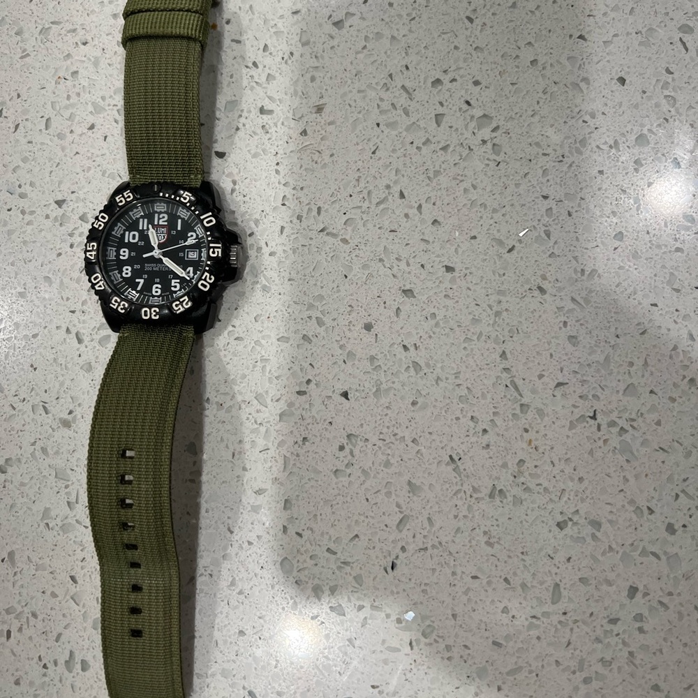 Lumi Nox Watch